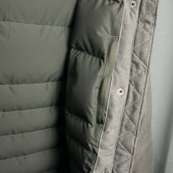 Grey Down Winter Arctic Coat with Hood and Removable Fur Fringe, Large - Picture 5 of 7